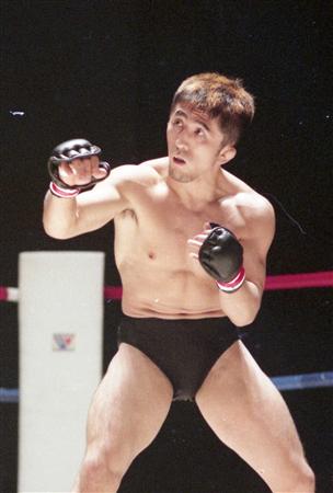修斗で活躍していた頃の朝日昇氏
