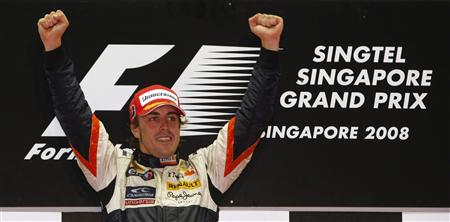 同僚による故意の事故があった08年シンガポールGPで優勝した時のアロンソ
