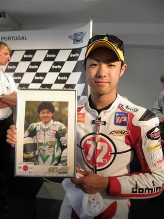 弟の江紀とともに走り、3位となった高橋裕紀