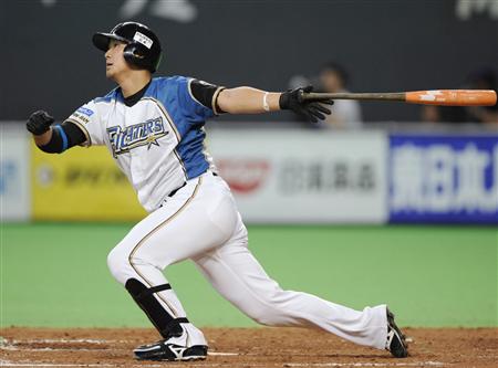 6月4日の横浜戦で先制本塁打を放つ中田翔=札幌ドーム
