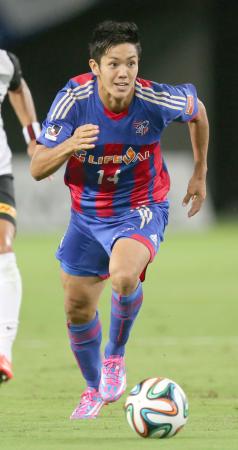 FC東京―浦和 前半、攻め込むFC東京・武藤=味スタ