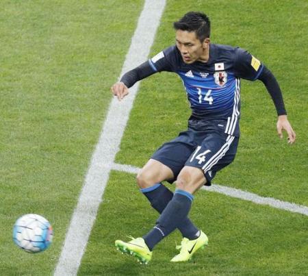 サッカーW杯最終予選 日本―タイ 後半、3点目のゴールを決める久保=埼玉スタジアム