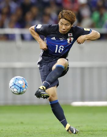 日本―オーストラリア 前半、先制ゴールを決める浅野=埼玉スタジアム