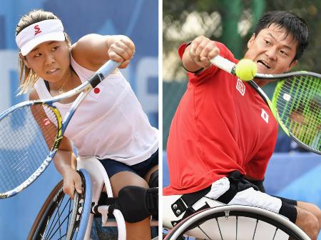 ジャカルタ・アジアパラ大会の車いすテニス男女シングルスで優勝した国枝慎吾(右)と上地結衣。2020年東京パラリンピックの出場権を獲得した(共同)