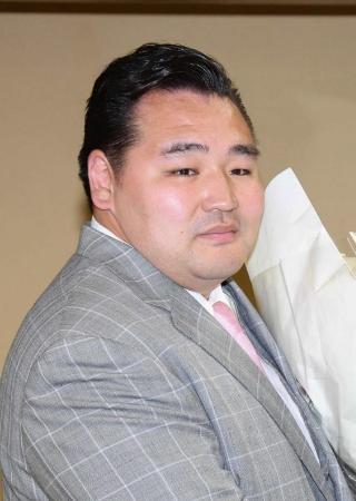 鶴竜親方 