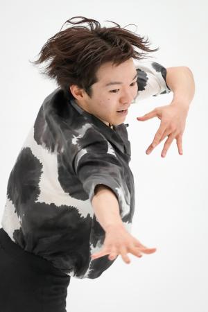 男子SP 演技する鍵山優真=名古屋市