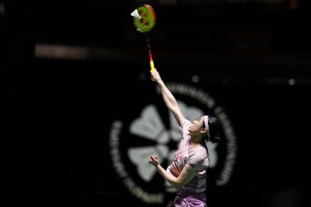 バドミントンのジャパン・オープン、女子シングルス決勝でプレーする安洗塋=20日、東京体育館(ゲッティ=共同)