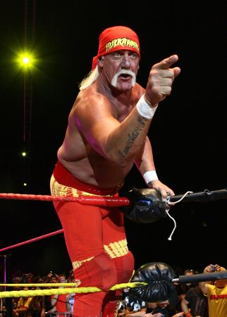 オーストラリア・パースで開かれたイベントに登場したハルク・ホーガンさん＝２００９年１１月（ゲッティ＝共同） 