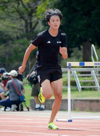 練習を公開した鵜沢飛羽=茨城県つくば市