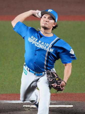 ロッテ戦に先発し7回2失点で13勝目を挙げた日本ハム・伊藤=ZOZOマリン