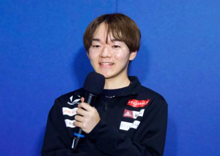 台北市で開かれたイベントで来季の復帰を明言したフィギュアスケート男子の鍵山優真＝２０日（共同） 