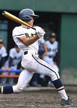 具志川、逆転勝ち 夏の甲子園沖縄大会