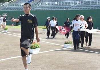 三重大会 14日の開幕へ行進練習
