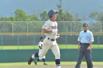 北陸打線爆発、奥越明成下し8強 秋季福井県大会