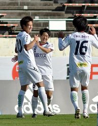 J3鳥取、逃げ切り連敗止める G大阪U―23戦