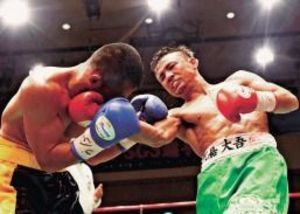 具志堅の秘蔵っ子、圧巻11連続KO ボクシング比嘉大吾