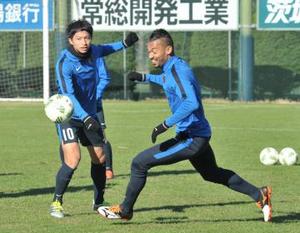 Jリーグチャンピオンシップ決勝第2戦 J1鹿島、狙え逆転V