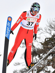 松尾・小林がジャンプ4位 全中スキー