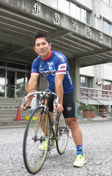 自転車 伊勢市職員から競輪選手に 皿屋豊、7月デビュー戦