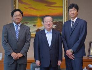 社会人野球 都市対抗出場の新日鉄住金鹿島と日立 茨城県知事訪問